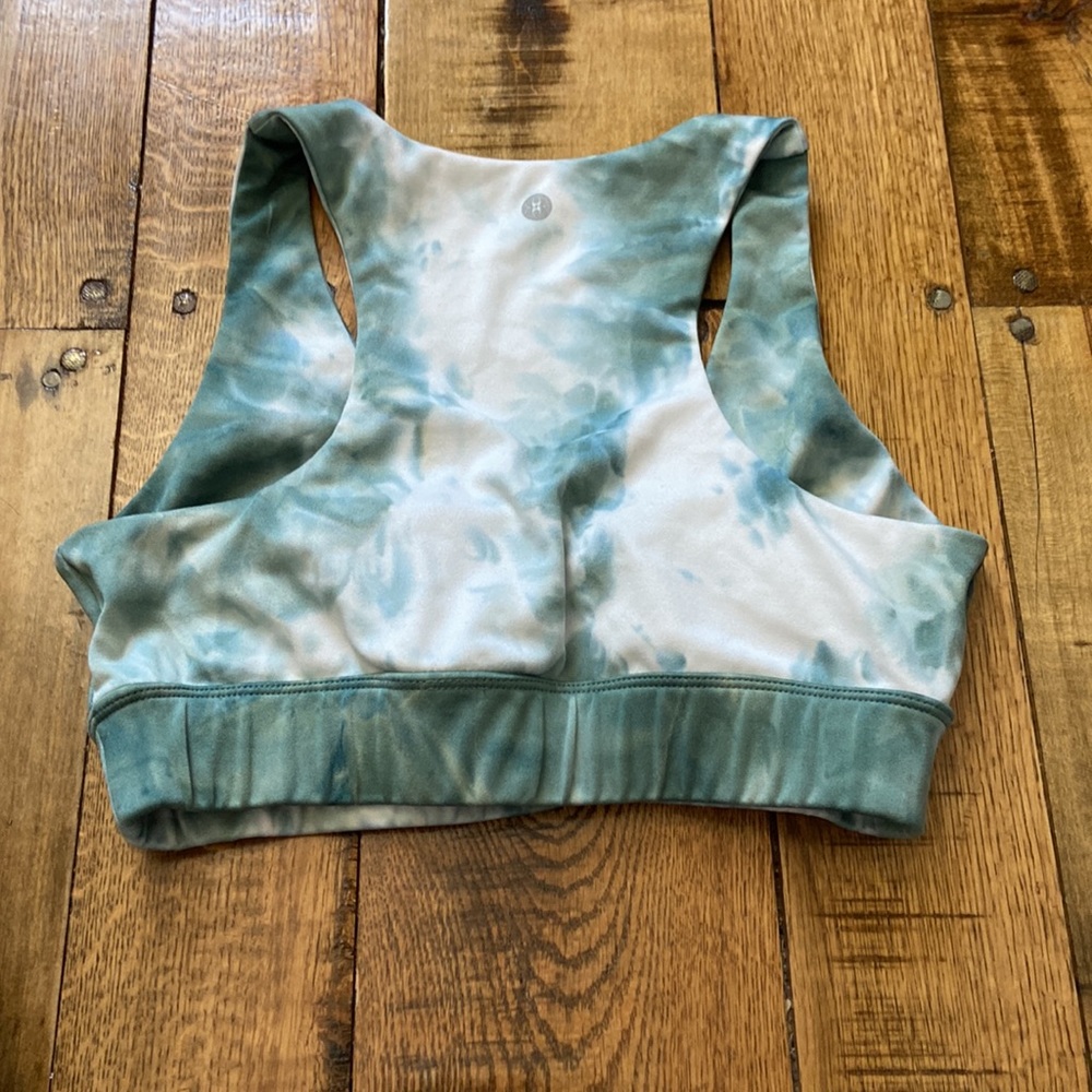 Size small - Picture 2 of 2